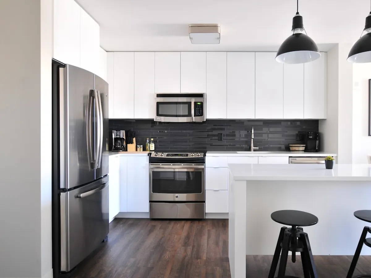 Standard kitchen before replacement